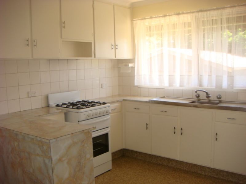 2 Rodney Close, Blackburn South VIC 3130