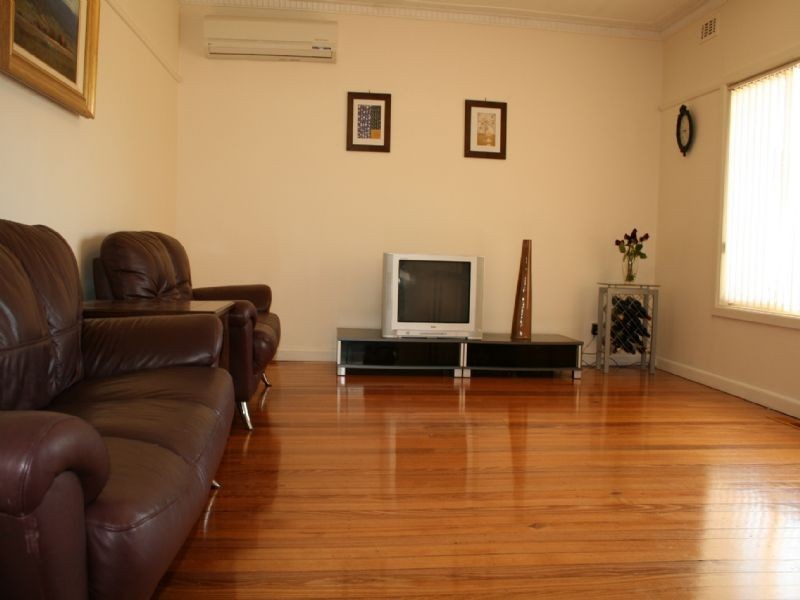 12 Koroit Street, Nunawading VIC 3131