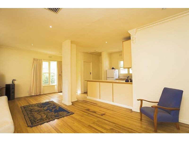 126 Springfield Road, Blackburn VIC 3130