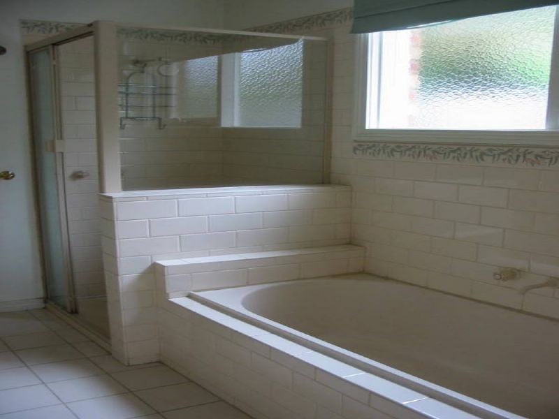 2A MAXIA ROAD, Doncaster East VIC 3109