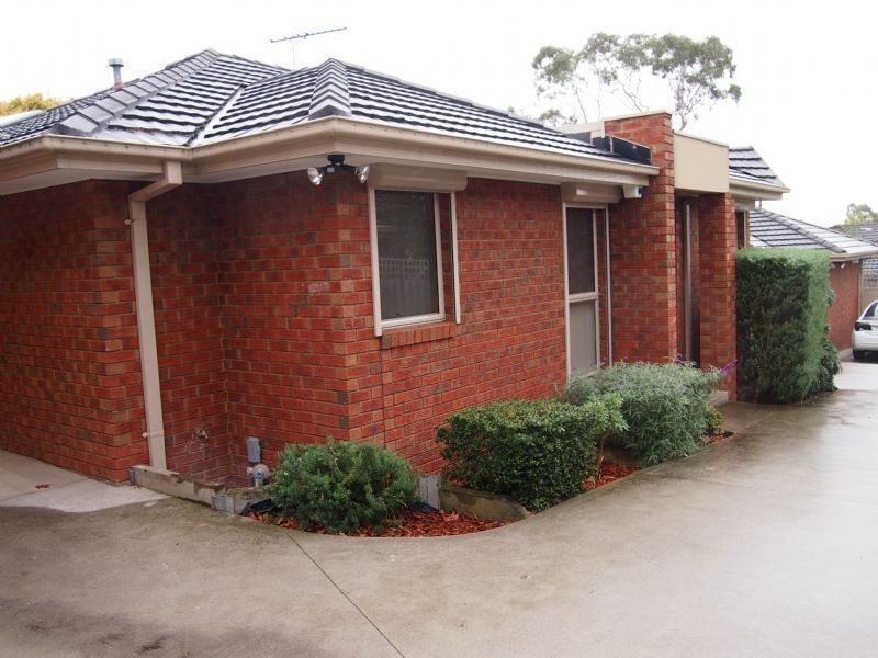 2/14 Worrall Street, Burwood VIC 3125