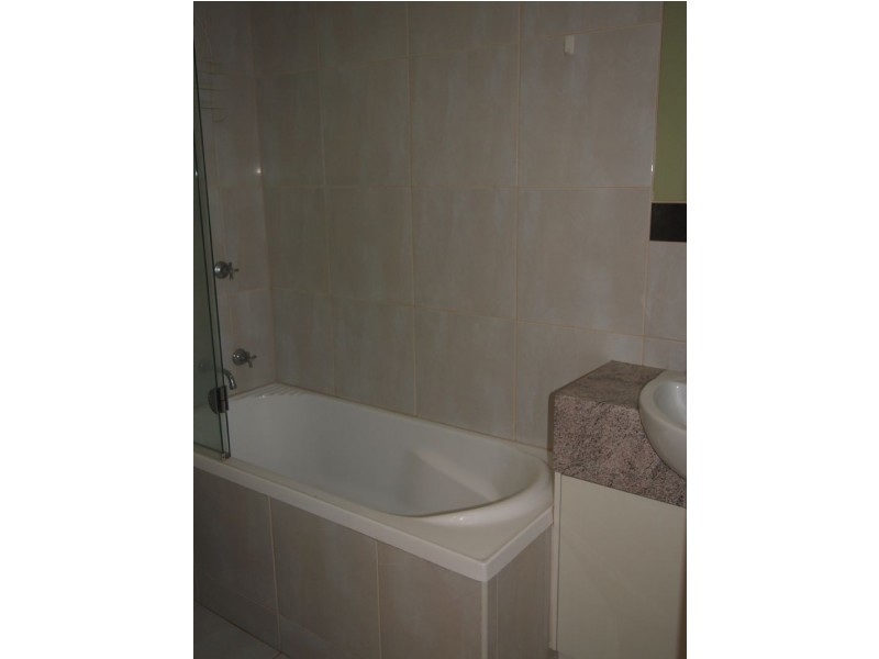 2/14 Worrall Street, Burwood VIC 3125