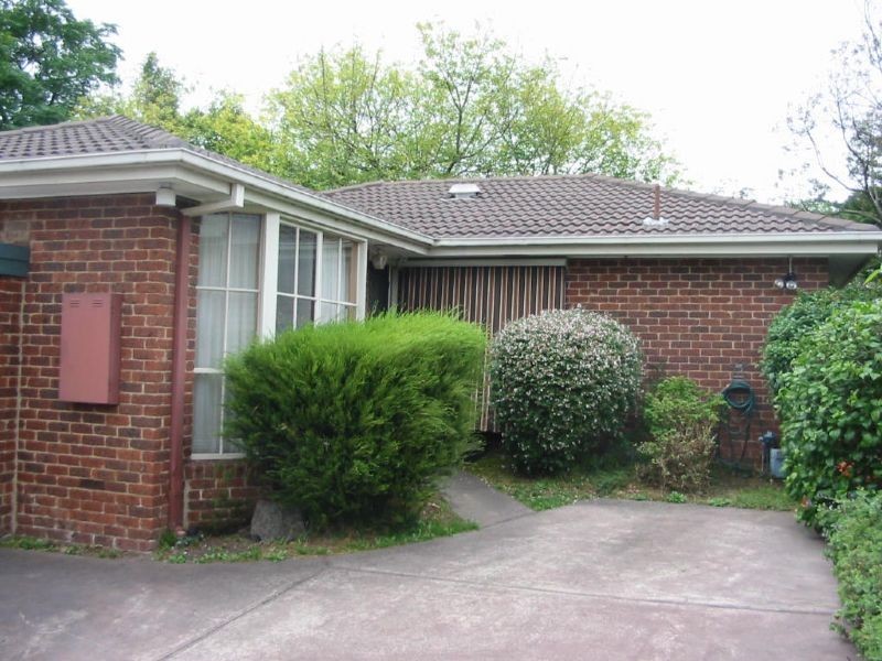 2/63 Lasiandra Avenue, Forest Hill VIC 3131
