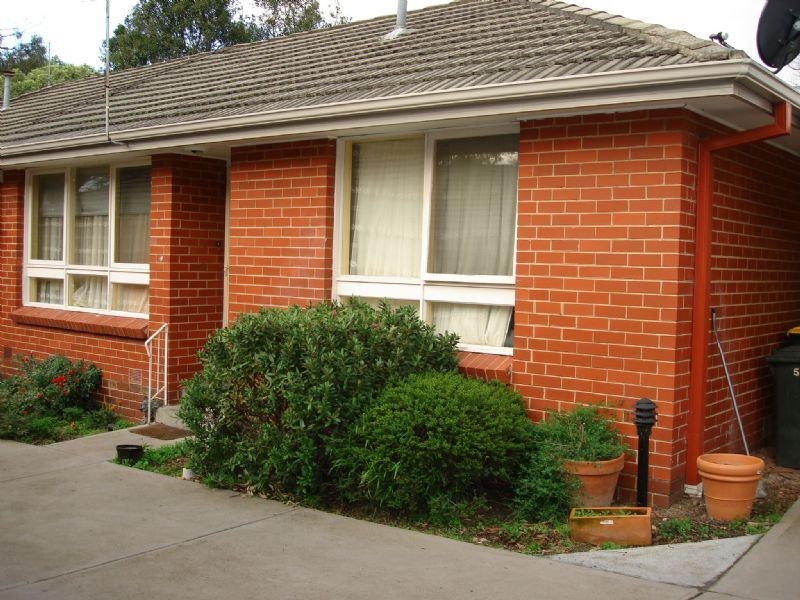 4/17A John Street, Blackburn VIC 3130