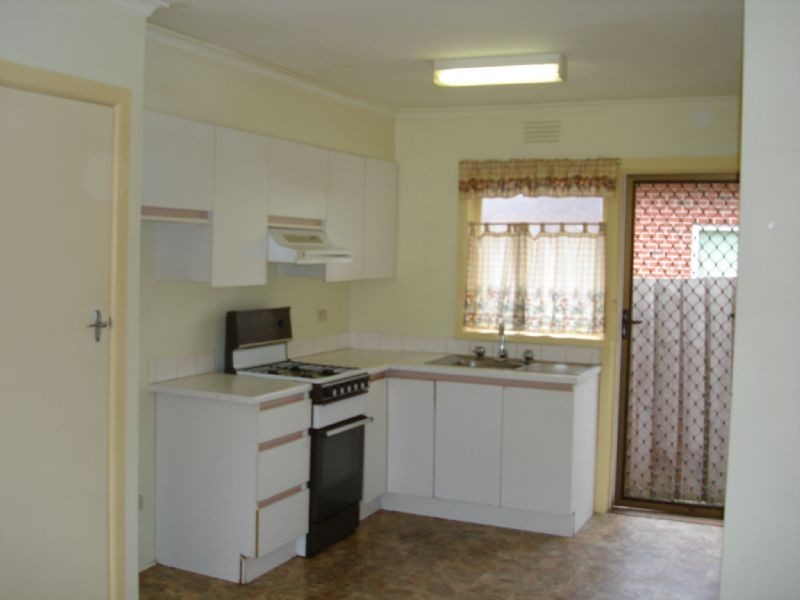 4/17A John Street, Blackburn VIC 3130