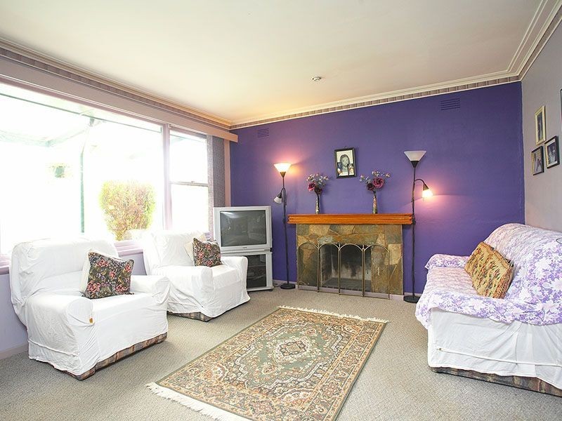 12 Romoly Drive, Forest Hill VIC 3131