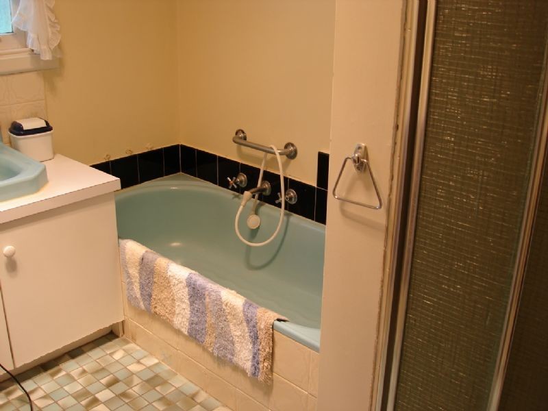 17 Laughlin Avenue, Nunawading VIC 3131