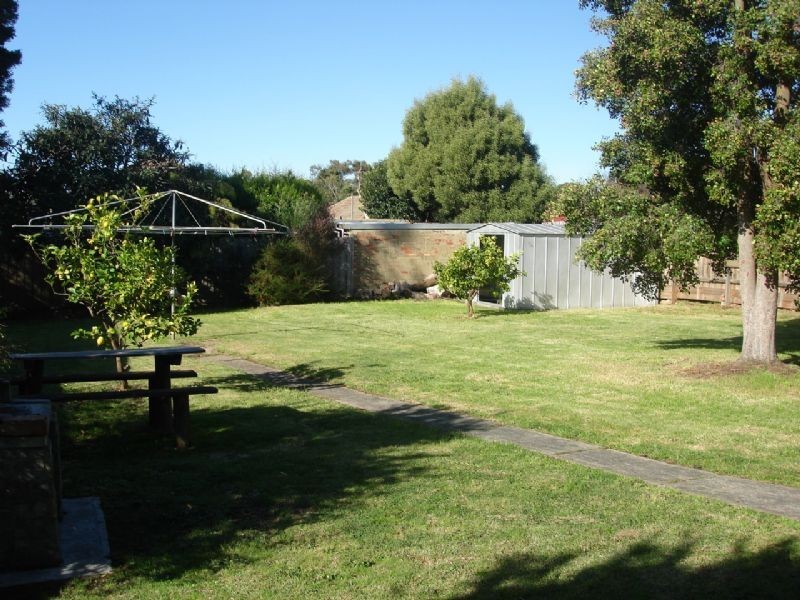 39 Koonung Road, Blackburn North VIC 3130