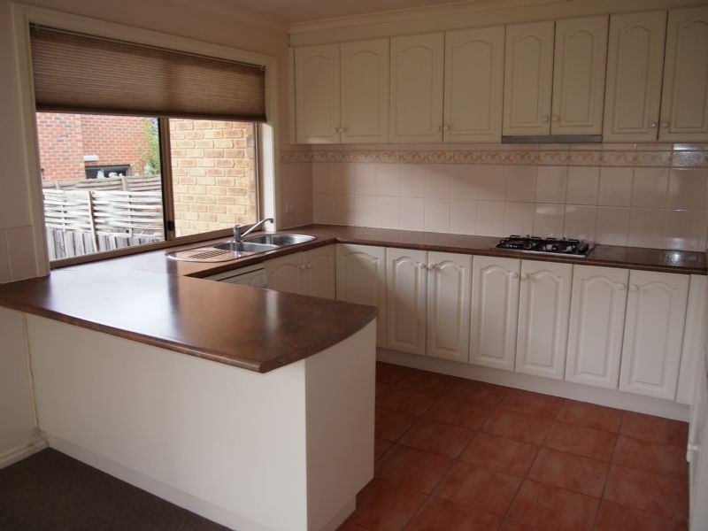 33 Springfield Road, Blackburn North VIC 3130