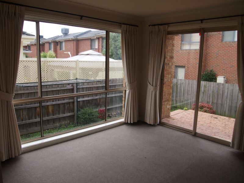 33 Springfield Road, Blackburn North VIC 3130