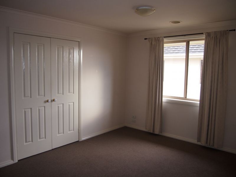 33 Springfield Road, Blackburn North VIC 3130