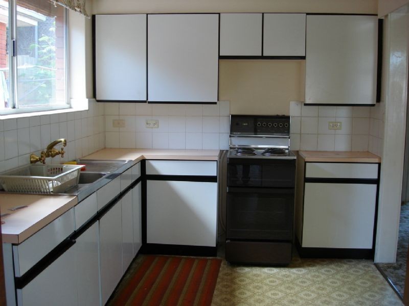 2/15 Central Avenue, Burwood VIC 3125