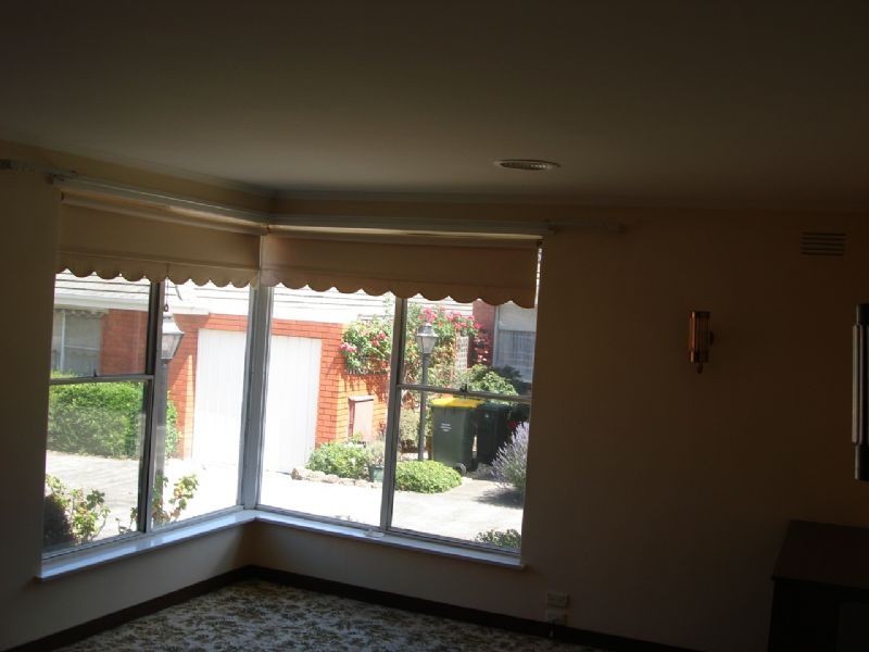 2/15 Central Avenue, Burwood VIC 3125