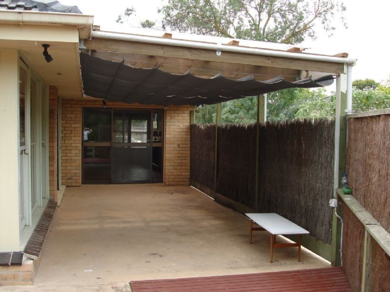 7 CREST GROVE, Nunawading VIC 3131