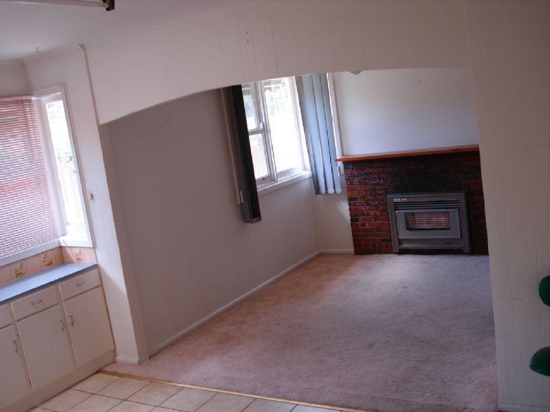 18 Heathfield Rise, Box Hill North VIC 3129