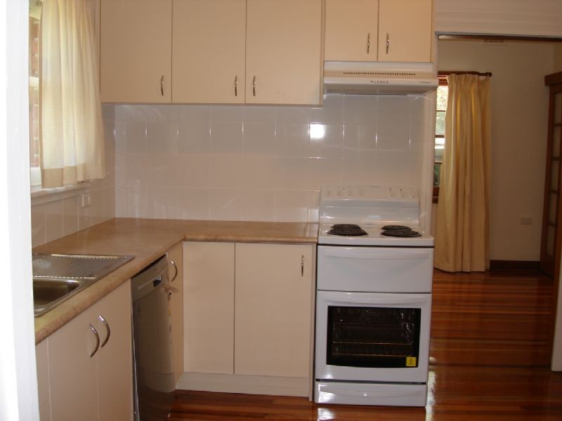 4 Homewood Street, Nunawading VIC 3131