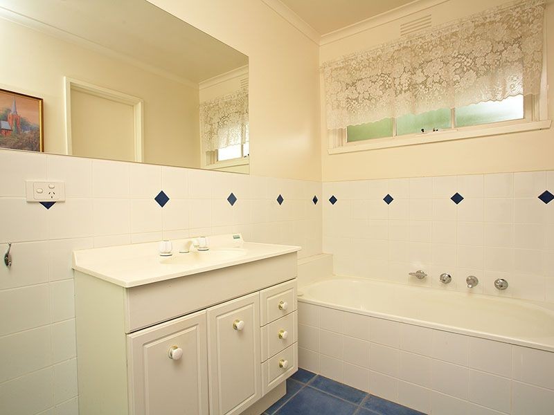 6/15 Wickham Avenue, Forest Hill VIC 3131