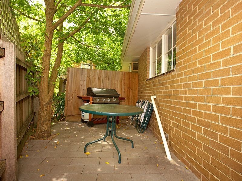 6/15 Wickham Avenue, Forest Hill VIC 3131