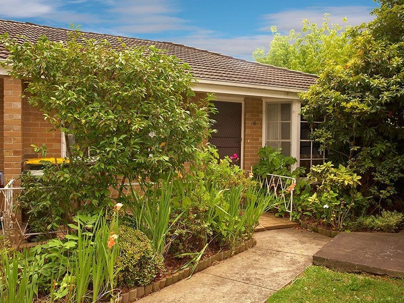 6/15 Wickham Avenue, Forest Hill VIC 3131
