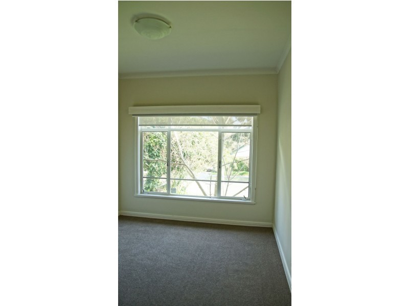 33 Malcolm Street, Blackburn VIC 3130