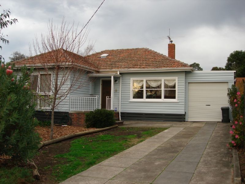 23 Amery Avenue, Blackburn VIC 3130