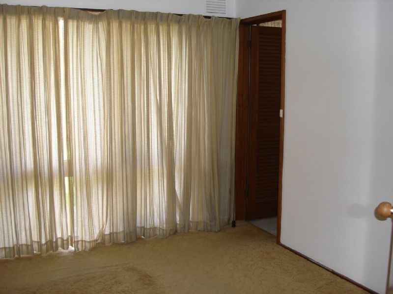 2/69 Middleborough Road, Burwood VIC 3125