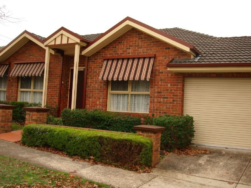 1D Ashlar Crescent, Blackburn VIC 3130