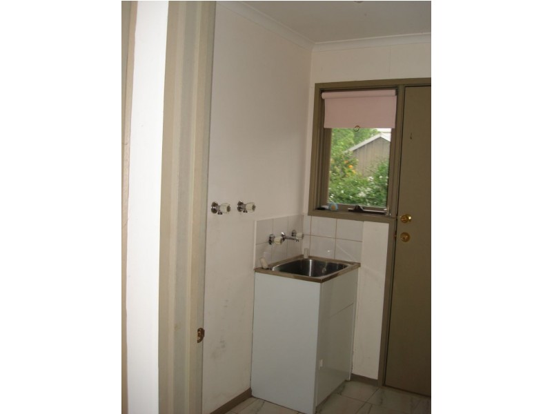 2/10 Linden Street, Blackburn VIC 3130