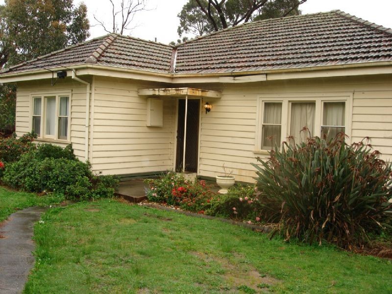 6 Shady Grove, Nunawading VIC 3131