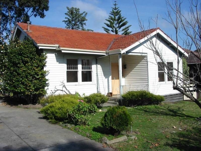86 Whitehorse Road, Blackburn VIC 3130