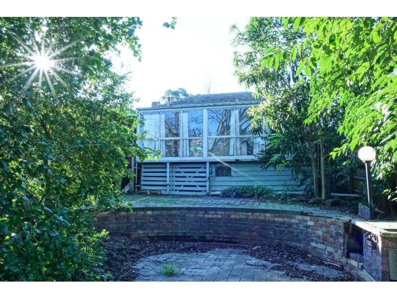 20 Olwen Street, Nunawading VIC 3131