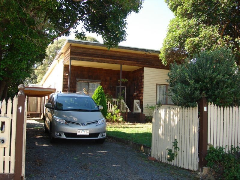 1 Tortice Avenue, Nunawading VIC 3131