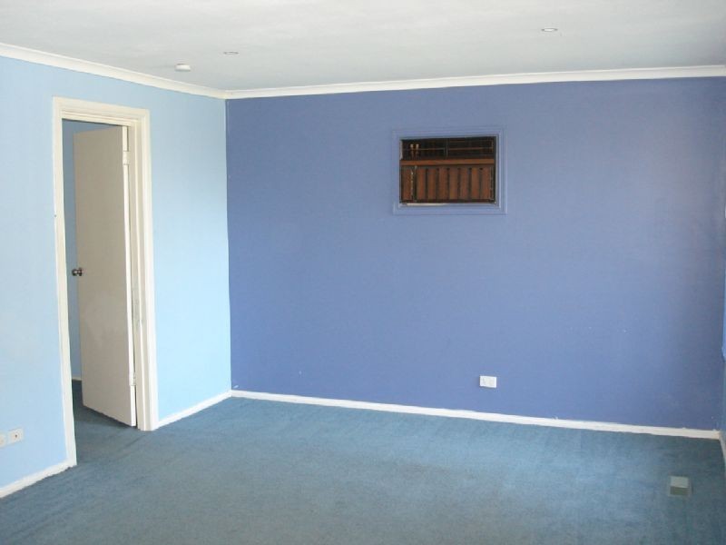 35 Amalfi Drive, Endeavour Hills VIC 3802