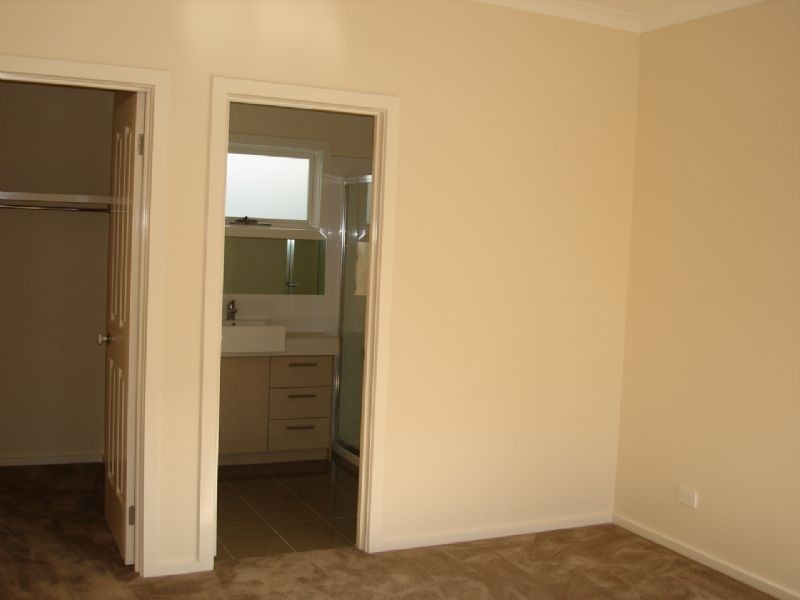 2/249 Springvale Road, Nunawading VIC 3131