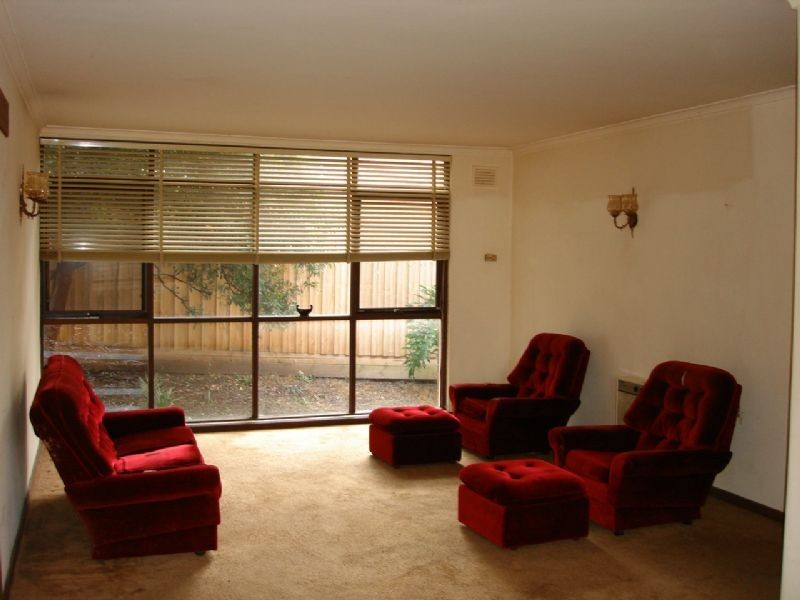 1/13 Station Street, Blackburn VIC 3130