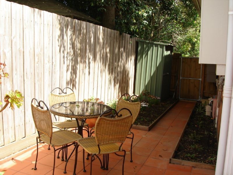 2/119 Holland Road, Blackburn South VIC 3130