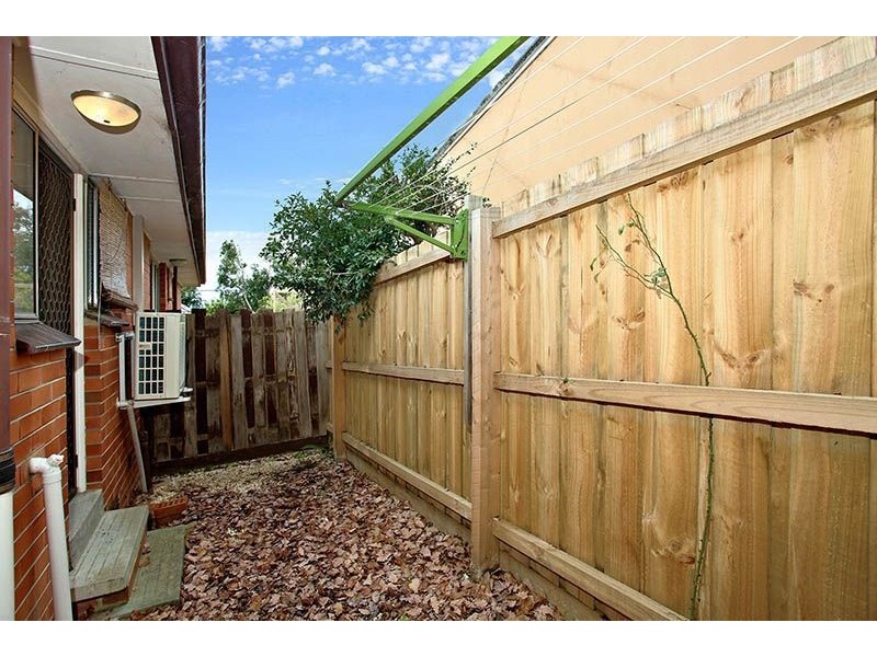 1/14 Bessazile Avenue, Forest Hill VIC 3131