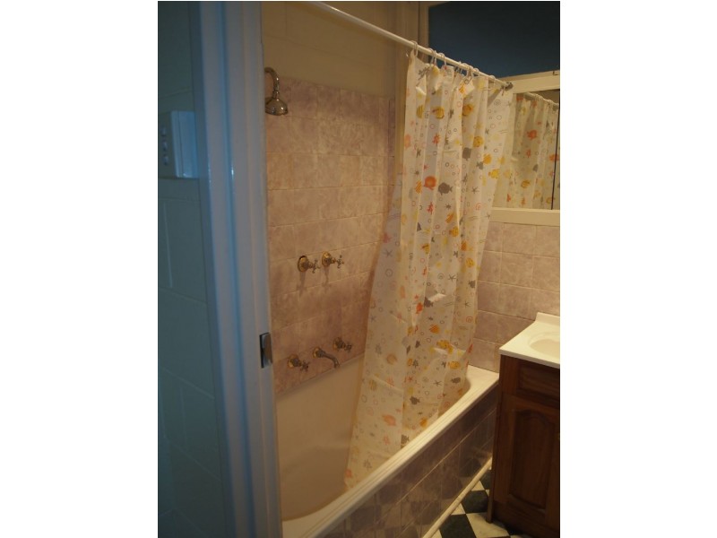 4/45 Vanbrook Street, Forest Hill VIC 3131