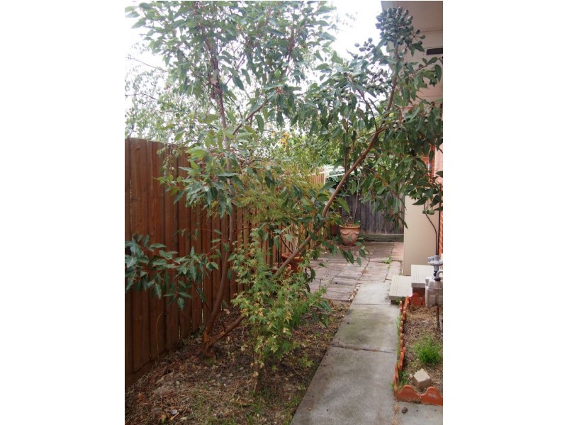 4/45 Vanbrook Street, Forest Hill VIC 3131