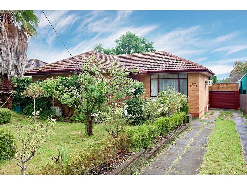 1/37 Katrina Street, Blackburn North VIC 3130