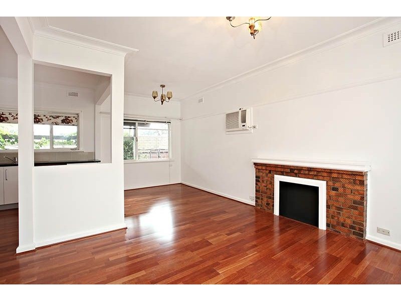 1/37 Katrina Street, Blackburn North VIC 3130