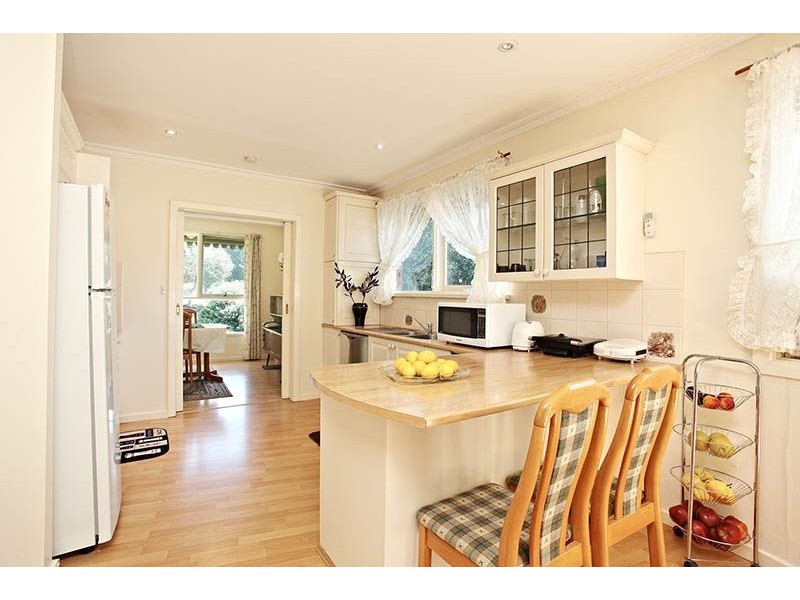 10 Snowden Place, Vermont VIC 3133