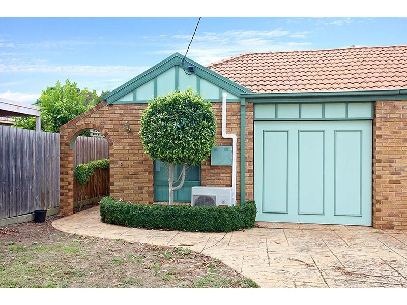 1/3 Vicki Street, Blackburn South VIC 3130