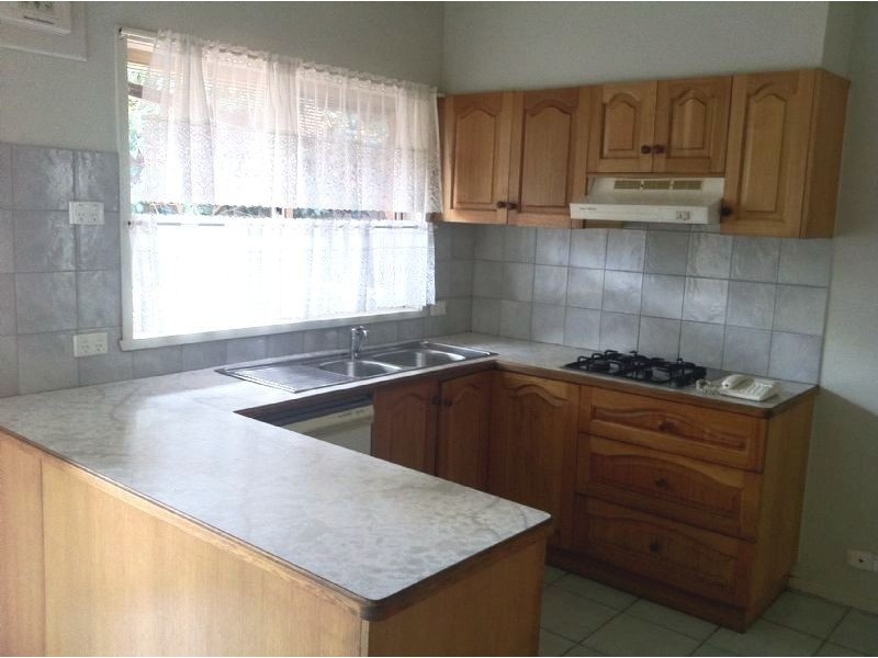 128 Surrey Road, Blackburn North VIC 3130