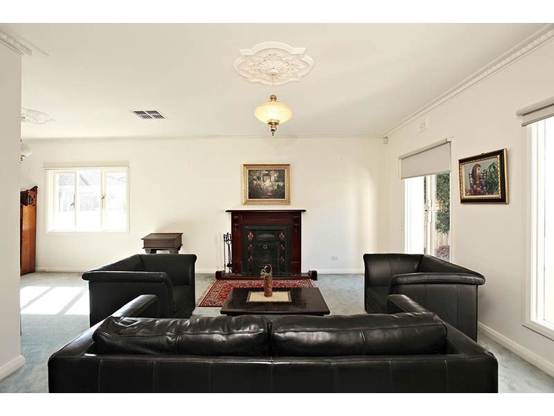 19 Beech Street, Surrey Hills VIC 3127