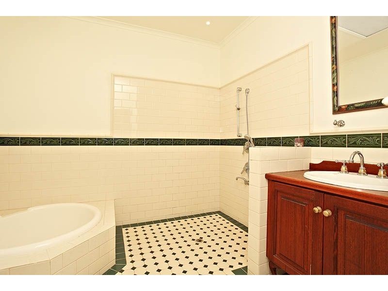 19 Beech Street, Surrey Hills VIC 3127