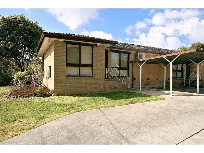 1/4 Fir Street, Blackburn VIC 3130