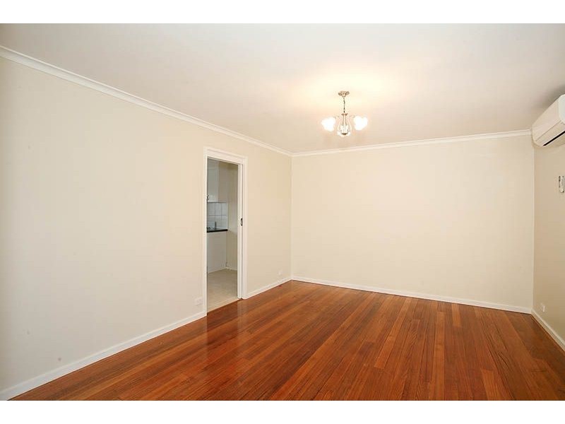 1/4 Fir Street, Blackburn VIC 3130
