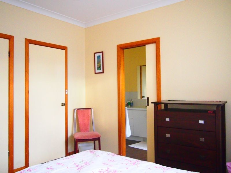 8 Crockerton Court, Blackburn South VIC 3130