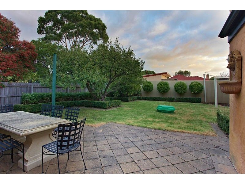 30 Primula Street, Blackburn North VIC 3130